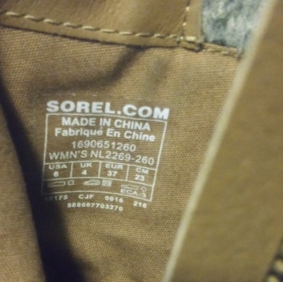 Sorel Lolla Booties - Picture 5 of 5